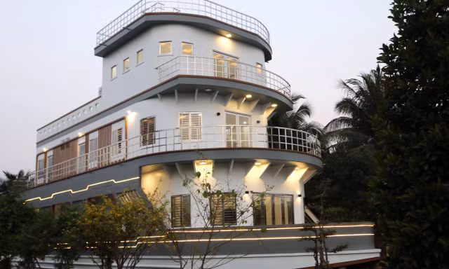 Chiêm ngưỡng 'căn nhà du thuyền' 5 tỷ độc nhất miền Tây