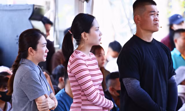 Hoa hậu Mai Phương, Thanh Thảo Hugo, vận động viên Trương Đình Hoàng lăn xả giúp các em nhỏ có hoàn cảnh khó khăn