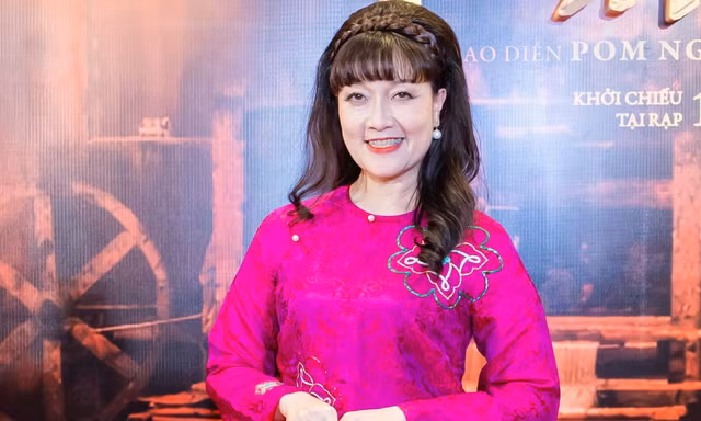 Nghệ sĩ Vân Dung: ‘Hãy đón nhận Vân Dung say nghề trên màn ảnh rộng như đã từng đón nhận Táo Y tế'
