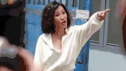 Hồng Đào: 'Tôi đóng 3 phim mỗi năm sao gọi là nhiều, Hữu Châu bạn tôi đóng 12 phim kìa'