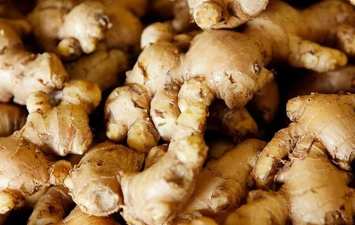 Du lịch nội địa 'cháy phòng' dịp 30/4; giá gừng rẻ chưa từng có