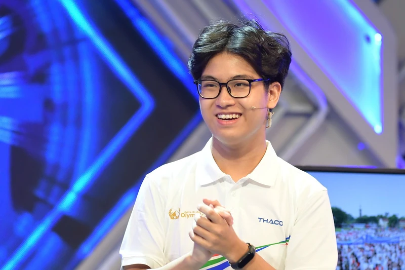 Trường chuyên Ams hé lộ ‘chiến thuật’ ôn luyện cho quán quân Đường lên đỉnh Olympia