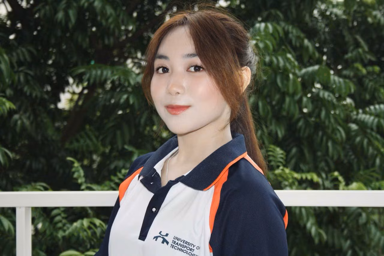 anh-chan-dung.jpg