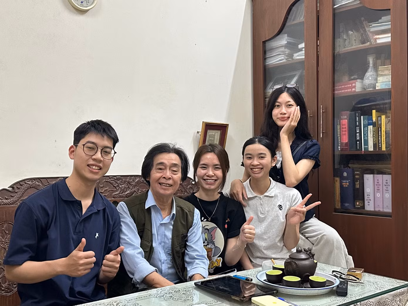 nhom-co-co-hoi-gap-go-lang-nghe-va-tim-hieu-nhung-gia-tri-van-hoa-quy-bau-cung-nha-nghien-cuu-van-hoa-dan-gian-nguyen-hung-vy-trong-qua-trinh-thuc-hien-du-an-1.jpg