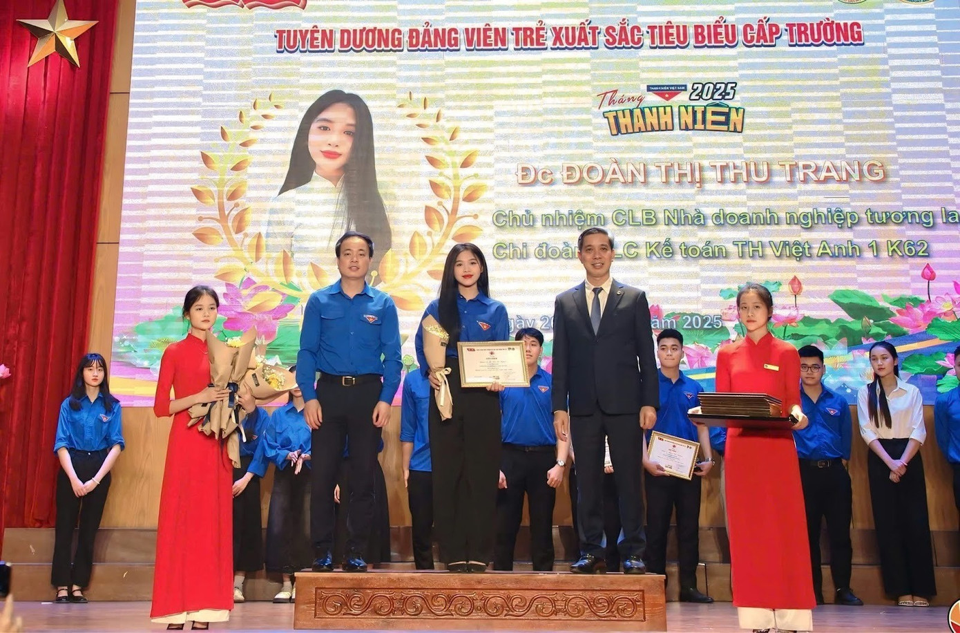 Đoàn Thị Thu Trang không ngừng phát triển bản thân, dám bước ra khỏi vùng an toàn, là người trẻ bản lĩnh đi lên bằng kỷ luật và trách nhiệm.