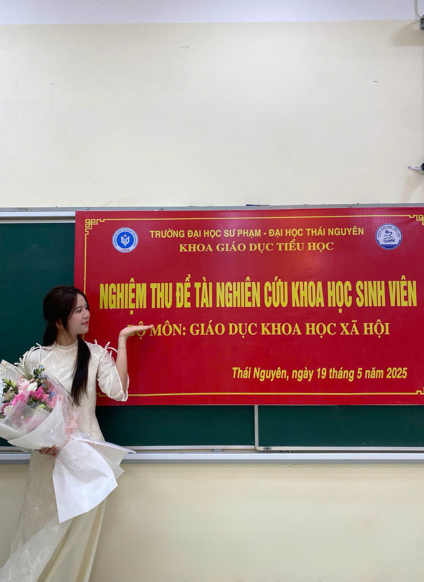 hoc-tap-tot-tham-gia-nghien-cuu-khoa-hoc-sinh-vien-nam-hoc-2024-2025-voi-de-tai-phep-lap-o-cac-bai-doc-trong-sach-giao-khoa-tieng-viet-lop-5.jpg