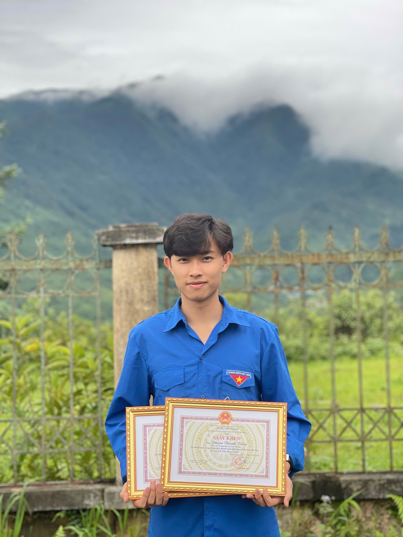Dù ở cương vị nào, Phạm Thanh Tùng vẫn mong muốn dùng nghề luật để lan tỏa sự tử tế và bảo vệ những mảnh đời dễ tổn thương du-o-cuong-vi-nao-pham-thanh-tung-van-mong-muon-dung-nghe-luat-de-lan-toa-su-tu-te-va-bao-ve-nhung-manh-doi-de-ton-thuong.jpg