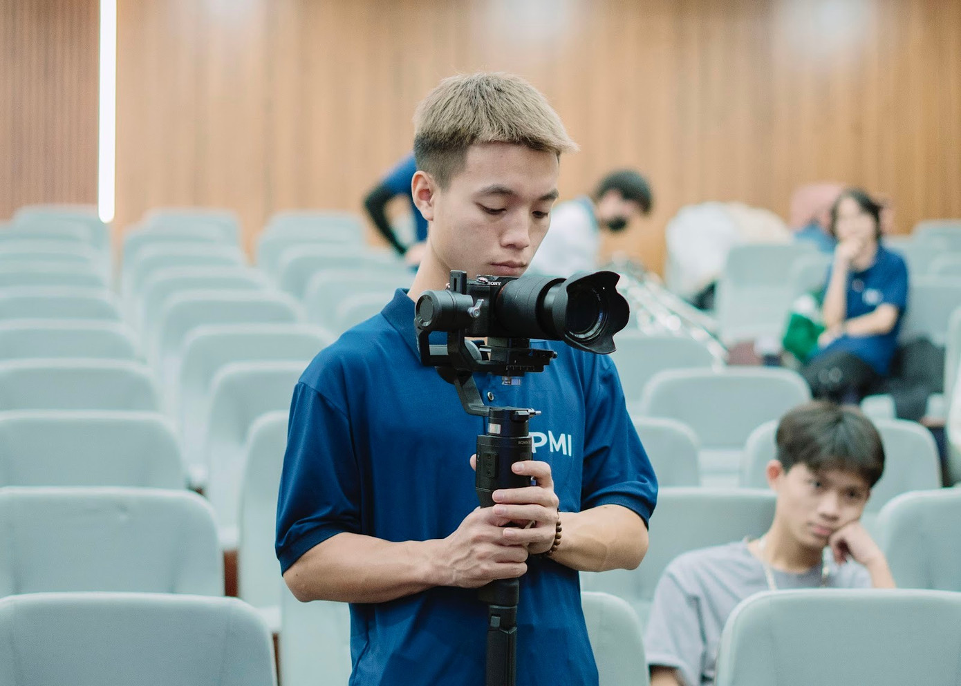 Thành công không đến từ một khoảnh khắc, mà từ những lần kiên trì học hỏi và không ngừng làm lại.