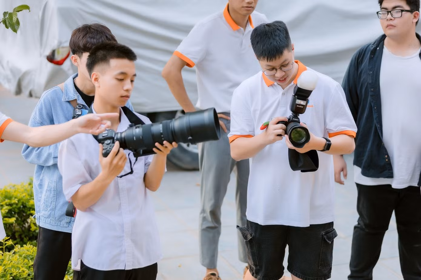 Chiếc máy ảnh đầu tiên - khởi đầu cho hành trình kể chuyện bằng hình ảnh.