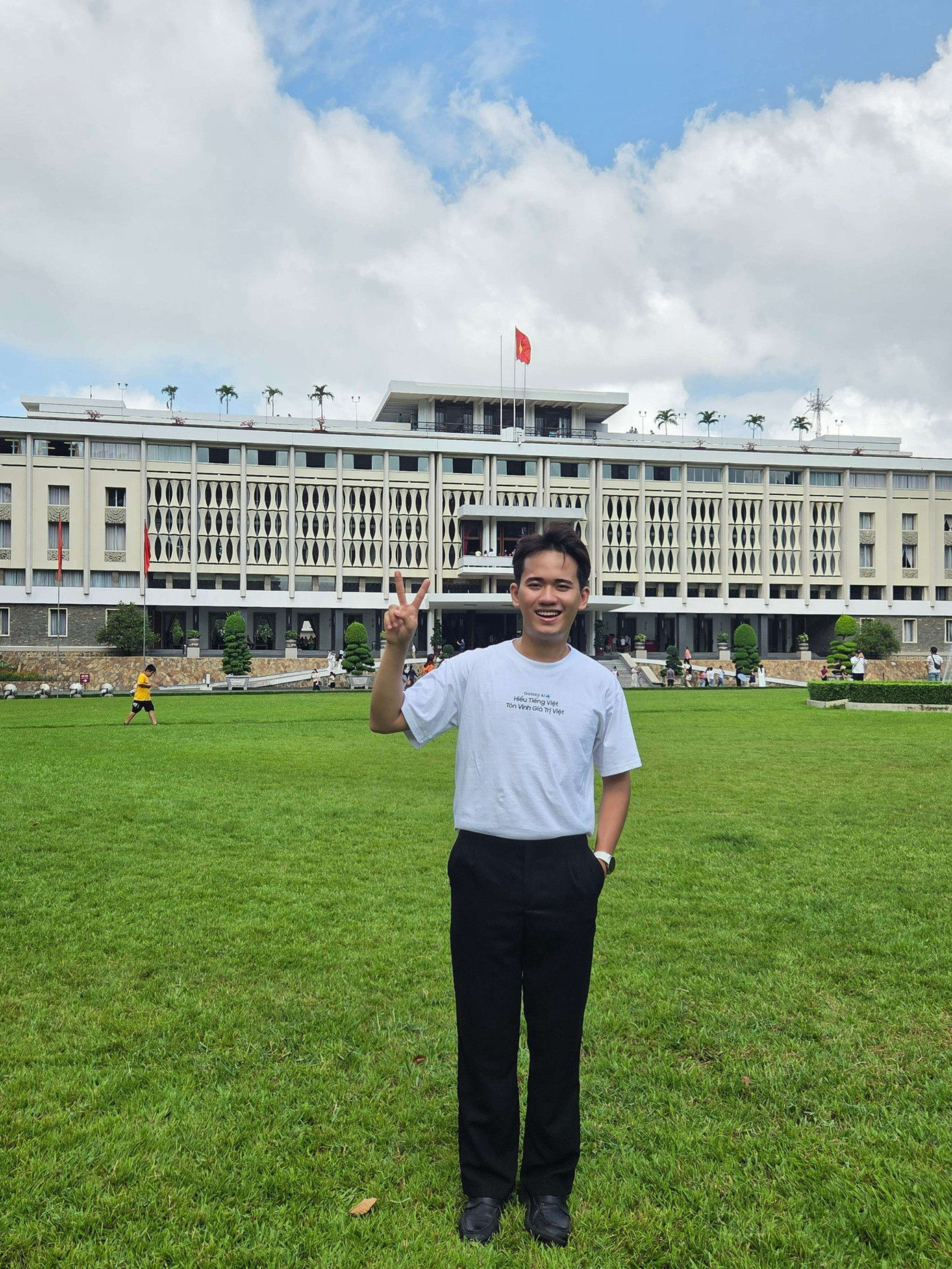 Chàng trai với triết lý sống “Tốt hơn 1% mỗi ngày”. anh-6.jpg