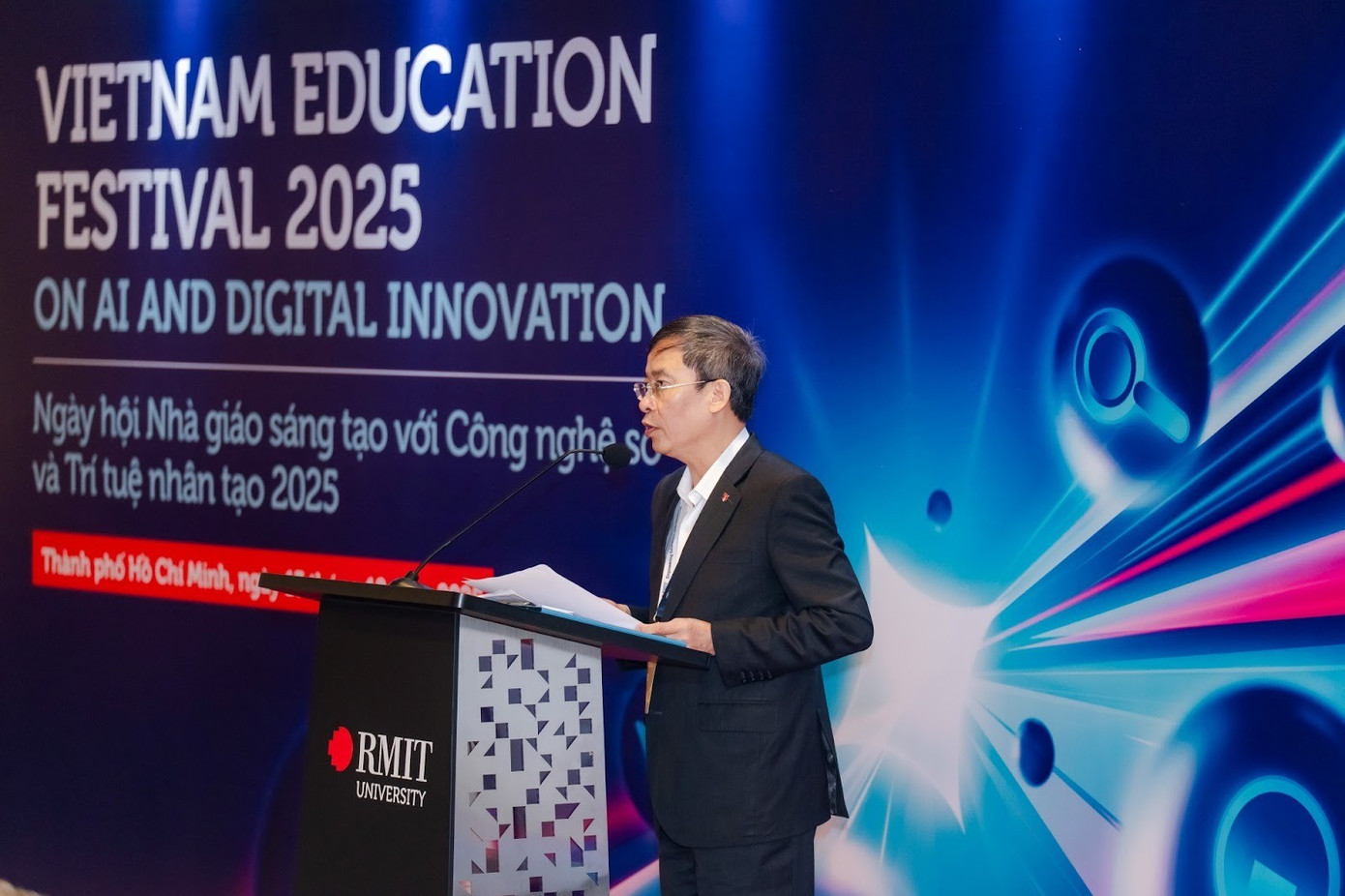 Tiến sĩ Vũ Minh Đức, Cục trưởng Cục Nhà giáo và Cán bộ quản lý giáo dục, Bộ GD&amp;ĐT, ghi nhận tầm ảnh hưởng mang tính chuyển đổi của ngày hội lên mặt bằng giáo dục Việt Nam.