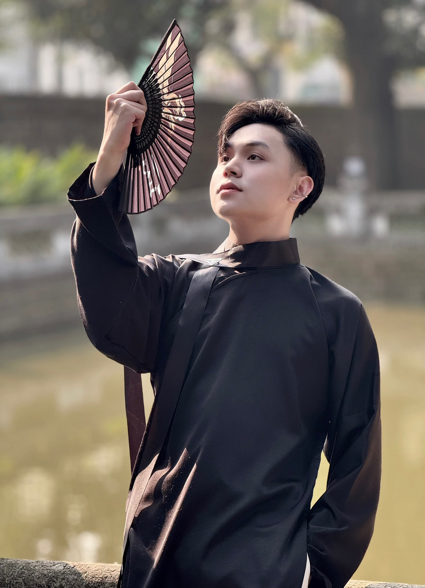 Lường Trung Hiếu là sinh viên năm cuối ngành Diễn viên Kịch, Điện ảnh - Truyền hình K42 tại Trường Đại học Sân khấu – Điện ảnh Hà Nội, img-4401.jpg