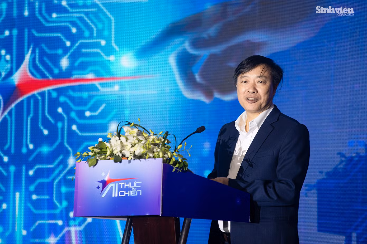 ai-thuc-chien-2.jpg