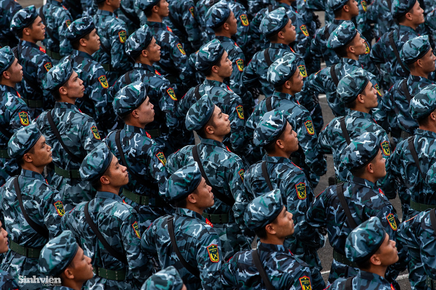 khoi-tac-chien-kgm-a80-svvn-03.jpg