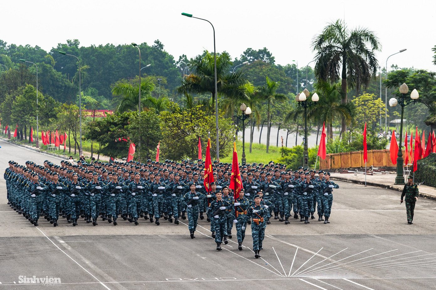 khoi-tac-chien-kgm-a80-svvn-11.jpg