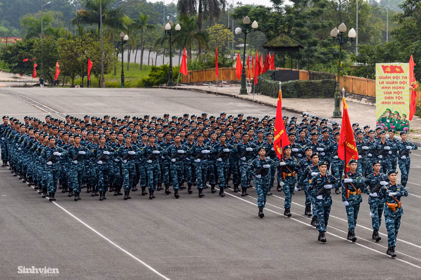 khoi-tac-chien-kgm-a80-svvn-08.jpg
