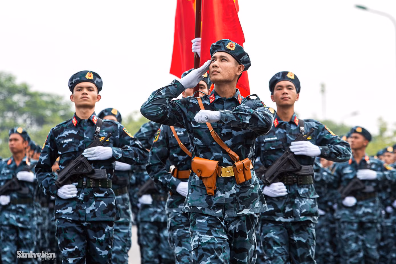 khoi-tac-chien-kgm-a80-svvn-20.jpg