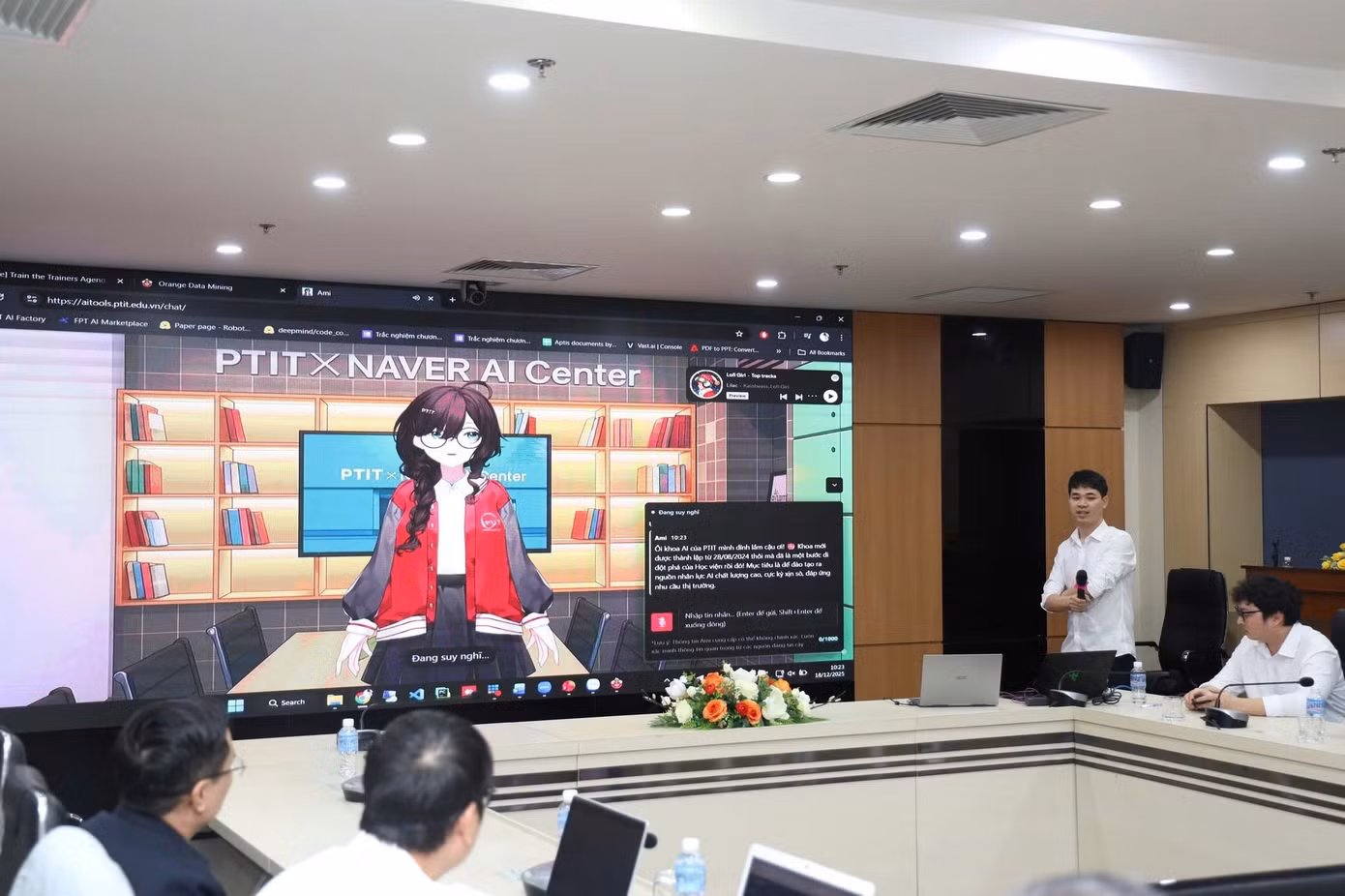 Sinh viên PTIT tương tác với hệ thống AI trợ giảng, tiếp cận học liệu số và nhận hỗ trợ học tập mọi lúc, mọi nơi.