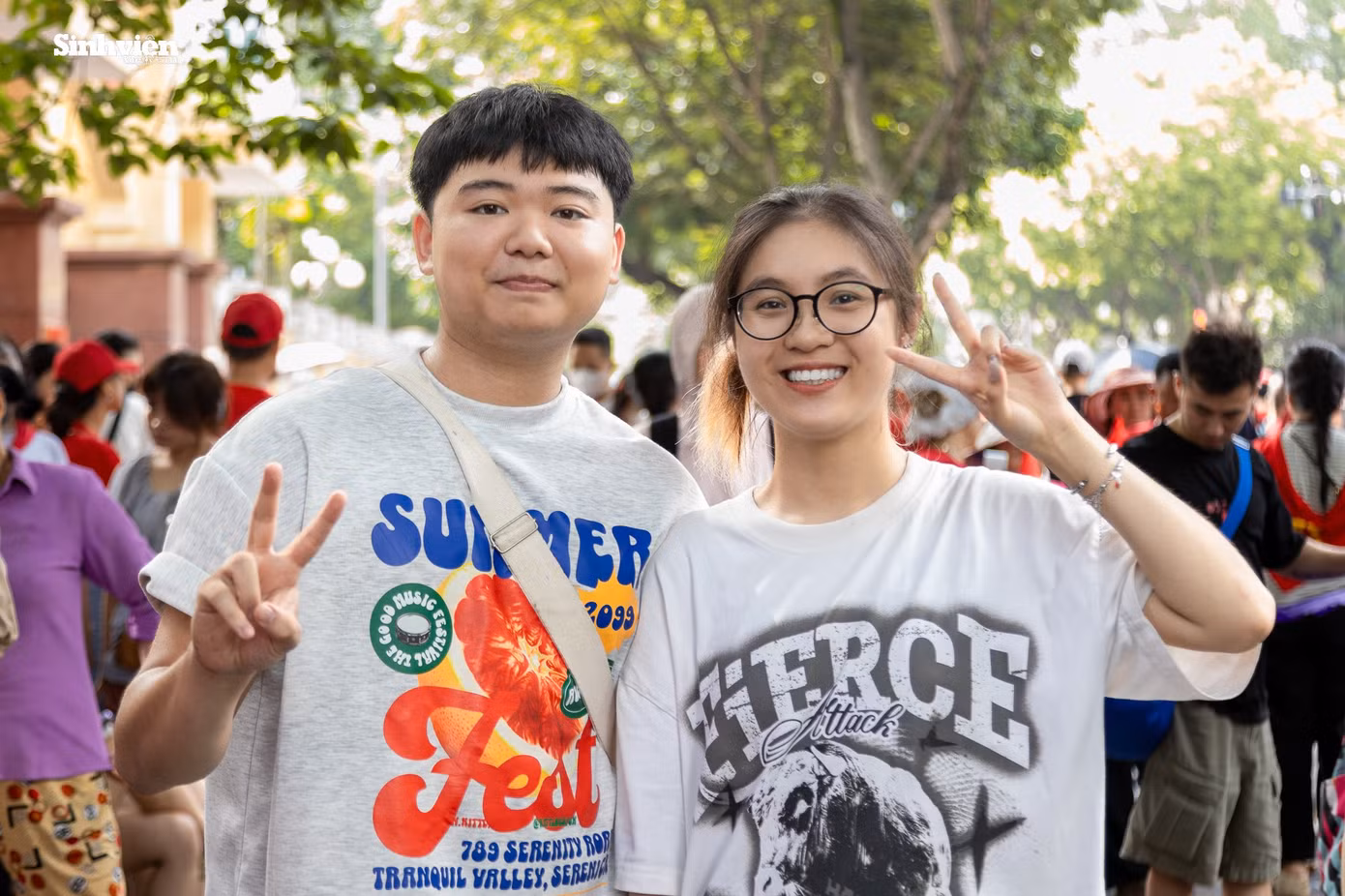 di-trong-vong-tay-nhan-dan-15.jpg