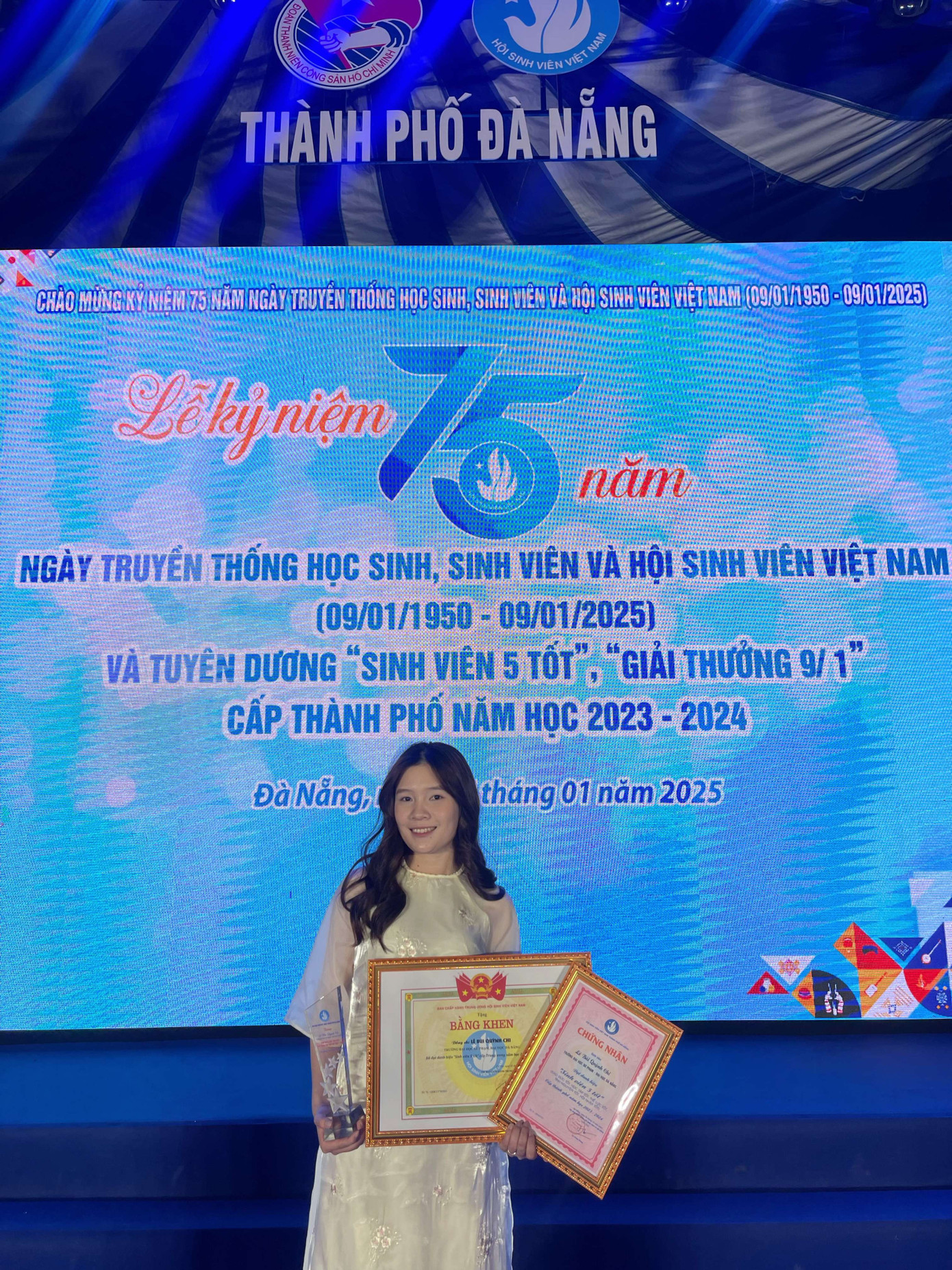 Đạt danh hiệu “Sinh viên 5 tốt” cấp Trung ương năm học 2023 - 2024. anh-5-8537.jpg