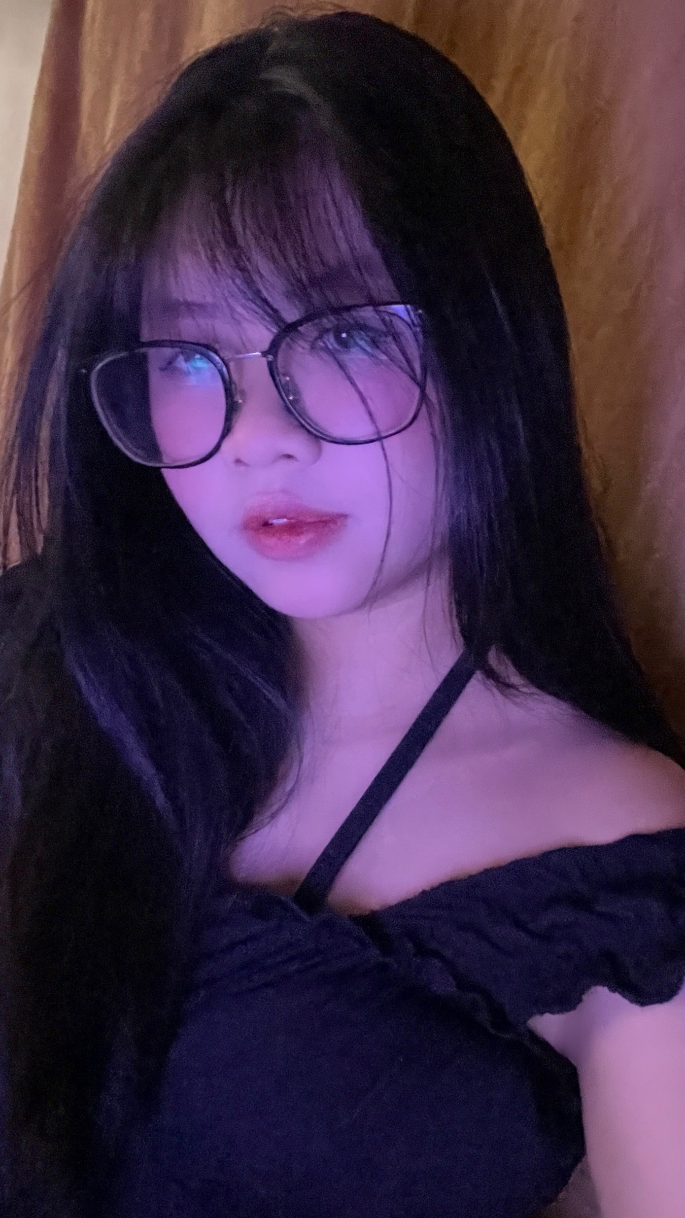 Trần Thúy Ngọc tân sinh viên khóa K45 của trường Đại học Sân khấu Điện ảnh. img-3213.jpg