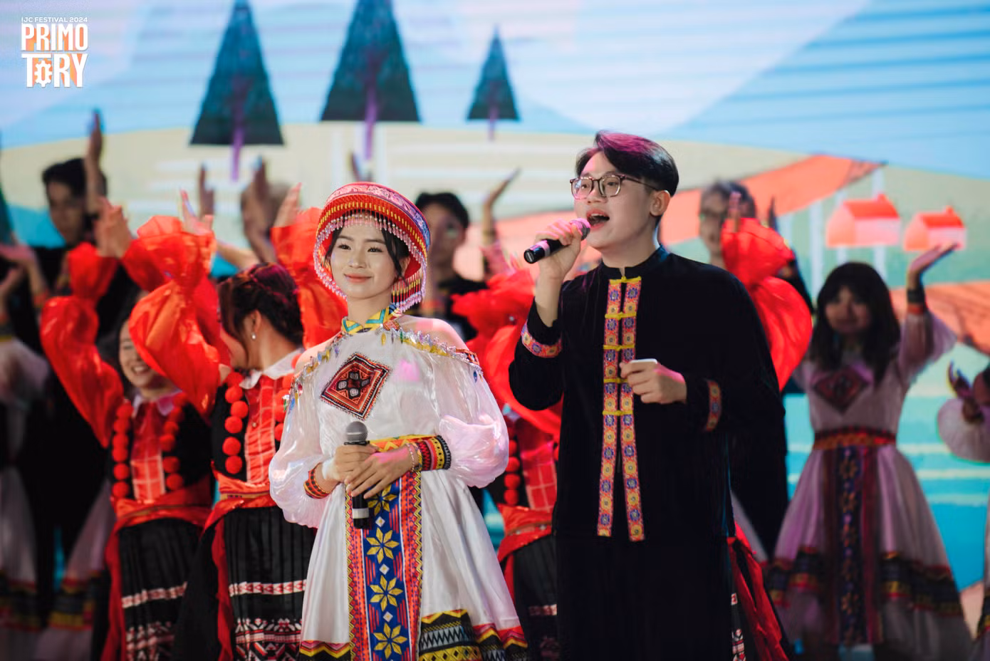trong-hieu-ben-phai-bieu-dien-trong-su-kien-chao-tan-sinh-vien-cua-vien-bao-chi-truyen-thong-ajc-2024-anh-nvcc.jpg