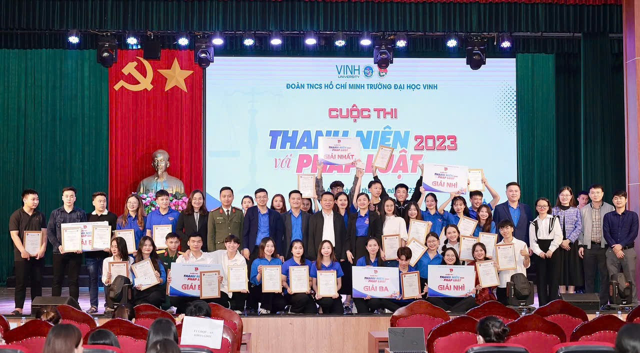 Cuộc thi "Thanh niên với Pháp luật" tổ chức năm 2023. z6805370010248-b3b45dacf9d88628da05a94b1af1f494.jpg