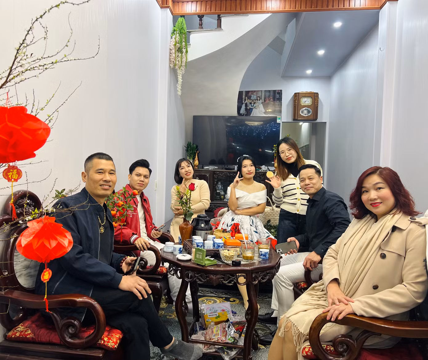 gia-dinh-la-nguon-dong-vien-to-lon-trong-moi-hanh-trinh.jpg