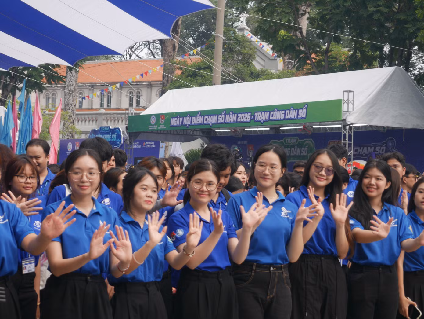 anh-2-10.jpg