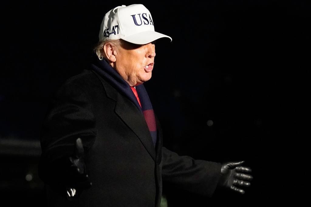 Tổng thống Mỹ Trump đe dọa tăng thuế với Thái Lan và Campuchia