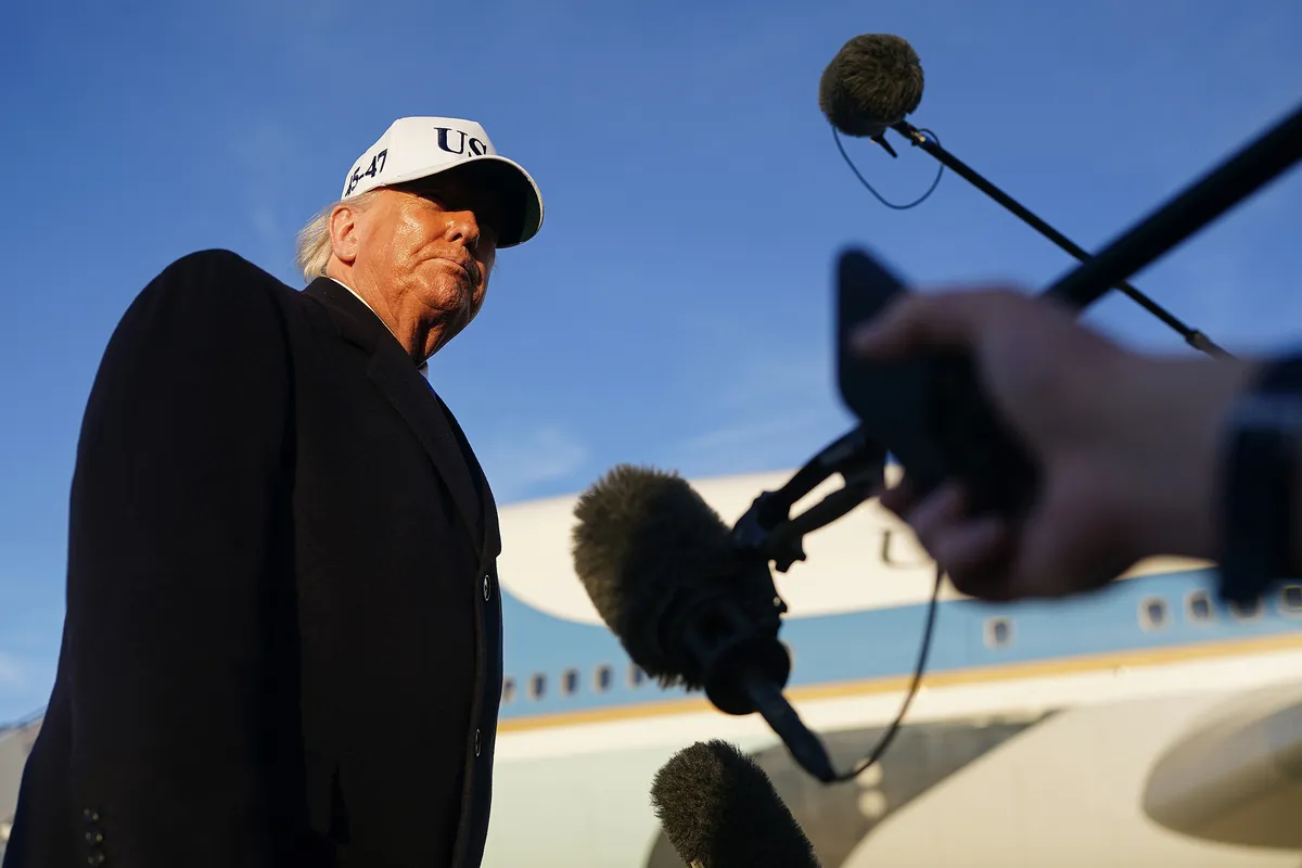 Hoang mang với 'nước cờ cuối' của Tổng thống Mỹ Trump ở Iran