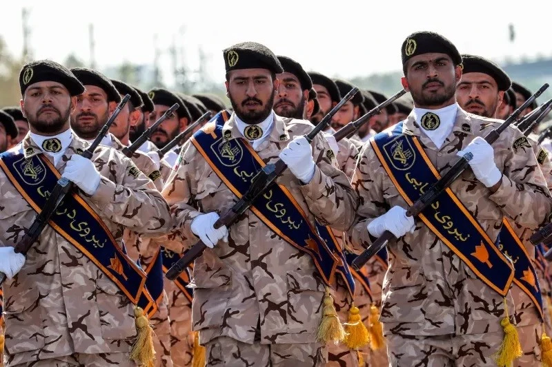 Iran Sau Thời Đại Khamenei: Sự Chuyển Dịch Quyền Lực Giữa Giáo Sĩ Và Lực Lượng Vệ Binh
