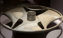 Bí ẩn bát đá tinh xảo trong cổ mộ Ai Cập