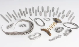 Các nhà thám hiểm đã phát hiện ra kho báu Bedale vào năm 2012. (Ảnh: York Museums Trust; Wikimedia Commons)