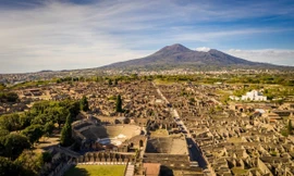 Tàn tích kỳ lạ của thành phố La Mã cổ đại sau thảm kịch phun trào núi lửa