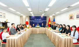 Ra mắt 'Mạng lưới giảng dạy Tiếng Việt và Văn hoá Việt Nam toàn cầu'