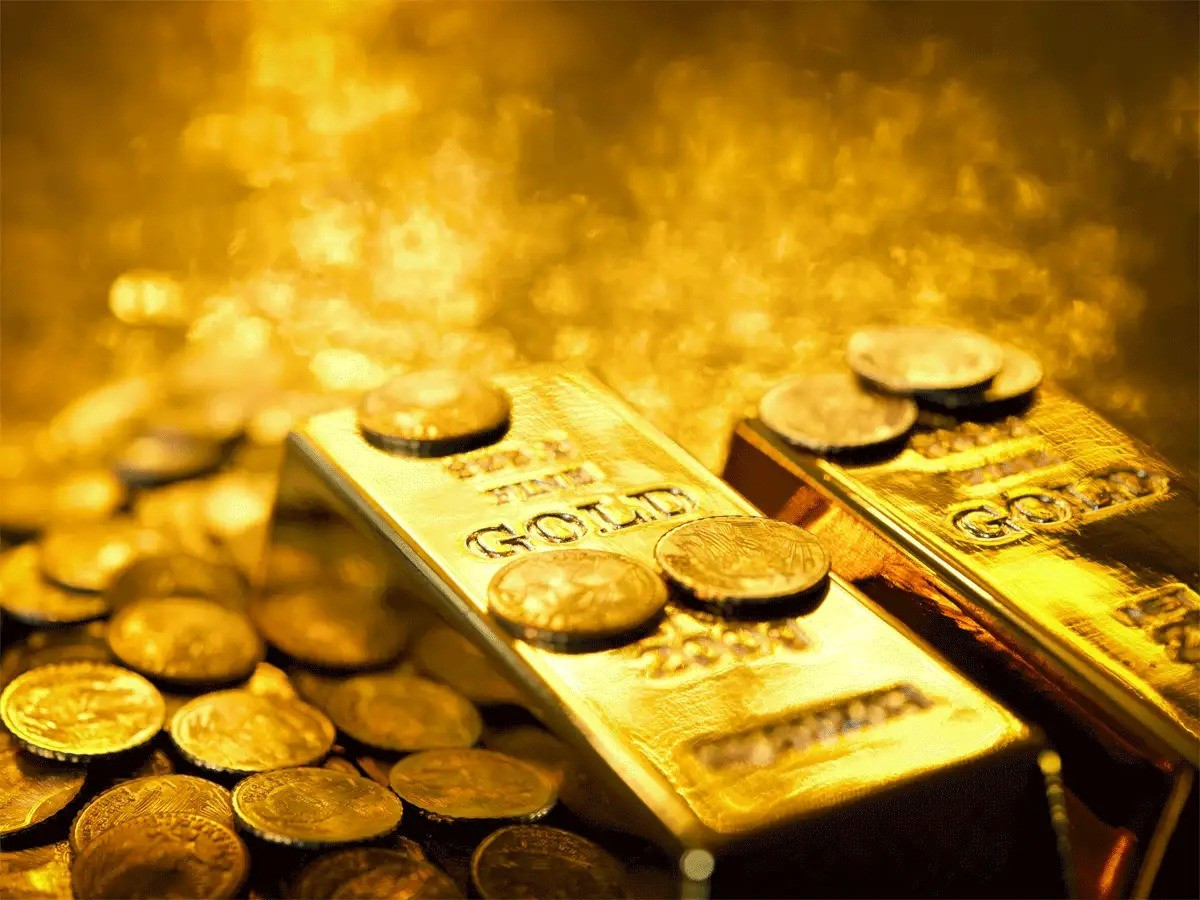gold-likely-to-touch-rs-70000-in-2024-say-experts-11zon.jpg