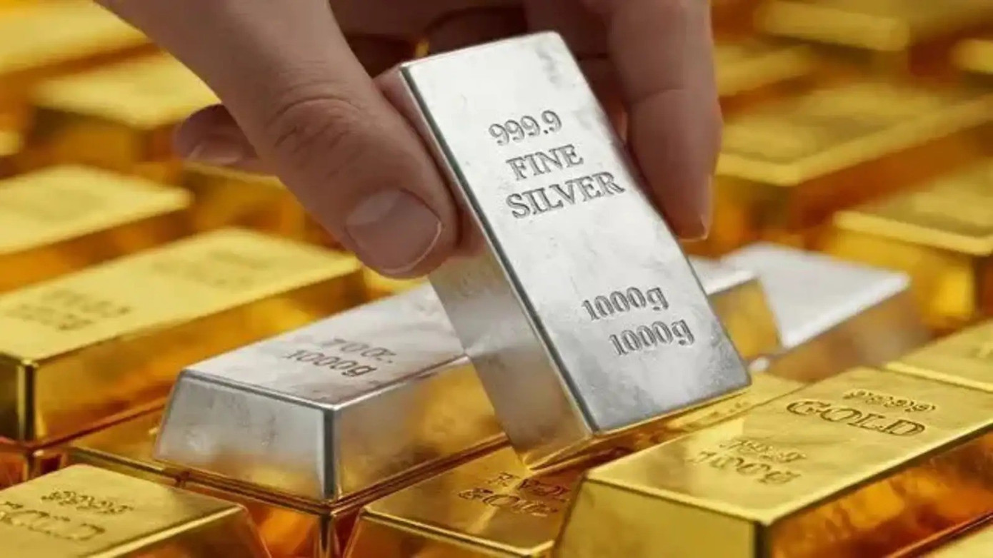 gold-price-today-why-is-gold-rate-falling-again-today-gold-prices-dropped-1-4-to-near-4053-silver-also-slid-1-59-to-47-83-today-latest-gold-price-forecast-and-silver-price-update-11zon.jpg