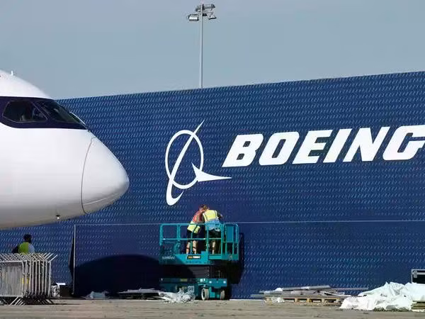 faa-says-certification-of-boeing-737-max-7-10-expected-soon.jpg