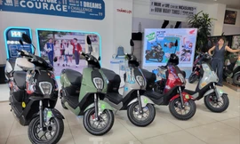 Khách Việt tăng mua xe máy điện