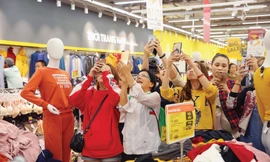 Lý do người trẻ 'chốt đơn' một cách bốc đồng