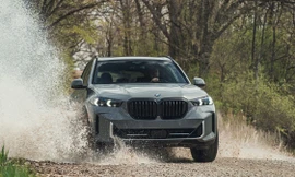 BMW rục rịch ra mắt SUV địa hình cạnh tranh với Mercedes G-Class