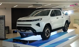 Ảnh thực tế bán tải điện đầu tiên của Toyota