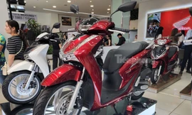 Honda bán gần 200.000 xe máy trong tháng 7 tại Việt Nam