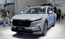 Cận cảnh Honda CR-V bản kỷ niệm 30 năm