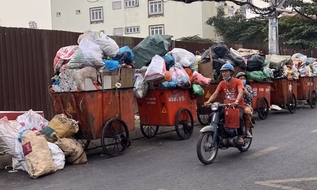 Vì sao TPHCM vẫn loay hoay với 14 nghìn tấn rác mỗi ngày?