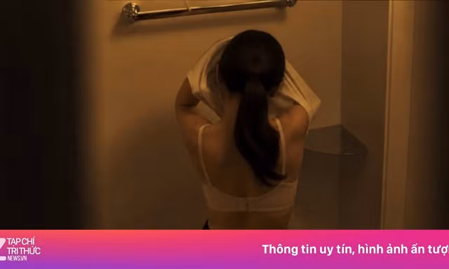 Chuyên gia săn lùng camera quay trộm: Nhận phòng nhà nghỉ, hãy kiểm tra khe gió điều hòa