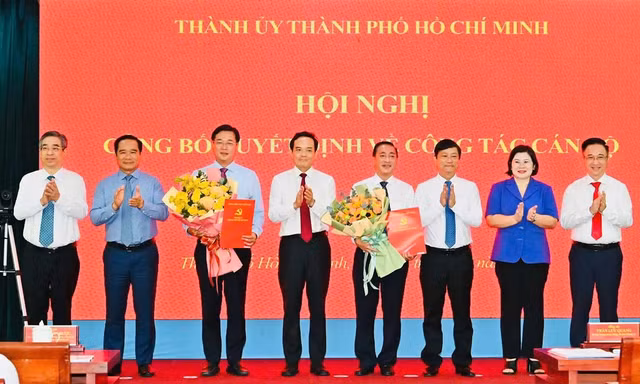 Phân công nhiệm vụ các lãnh đạo Thành ủy TPHCM