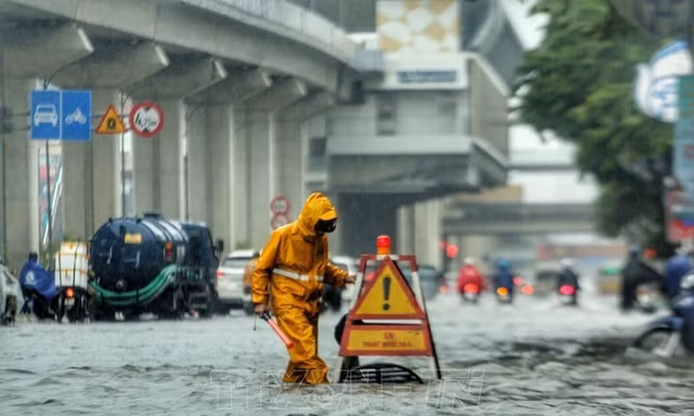 Đề xuất chi 20.000 tỷ giải quyết úng ngập nội thành Hà Nội