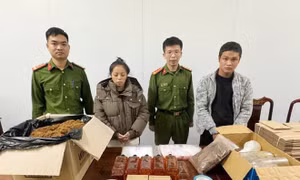 Đôi nam nữ biến phòng trọ thành xưởng tẩm ướp ma túy Tobaco 